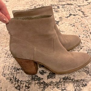 Nine West ankle boots